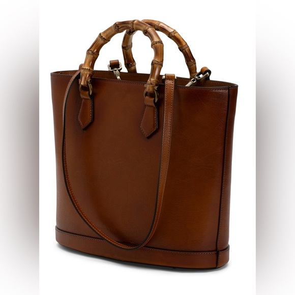 ❤️NWT-PRATESI, Made In Italy Genuine Leather 3 Compartment Bamboo Handle Tote❤️ - Picture 3 of 16
